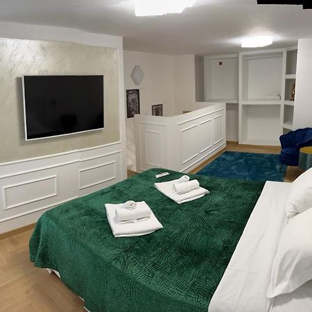 Parioli Luxury Suite Rzym Zewnętrze zdjęcie